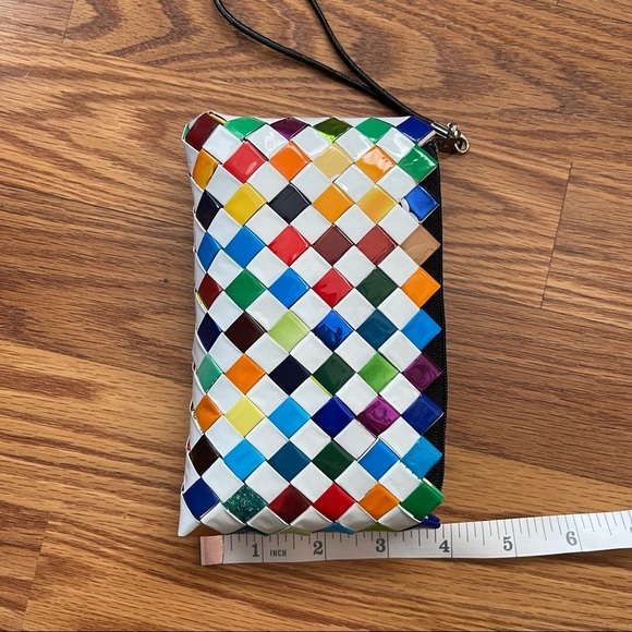 Wrapper Recycle Wristlet - Picture 6 of 6